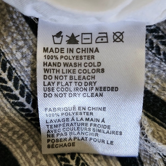 Chic Strapless Blue and White Striped Dress - Picture 7 of 8